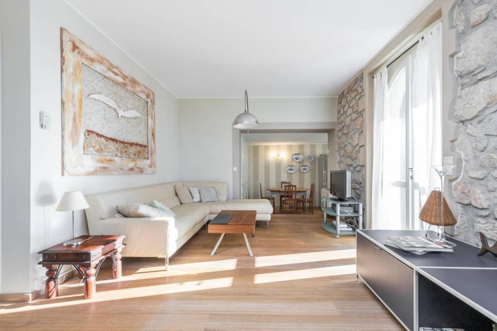 Villa Rocky - Luxury 3Br Apt In Liberty Villa.Pool,Garden,Wifi Roquebrune-Cap-Martin Bagian luar foto