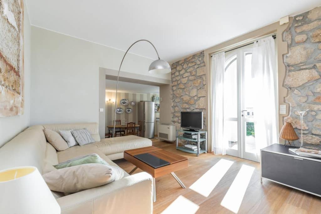 Villa Rocky - Luxury 3Br Apt In Liberty Villa.Pool,Garden,Wifi Roquebrune-Cap-Martin Bagian luar foto